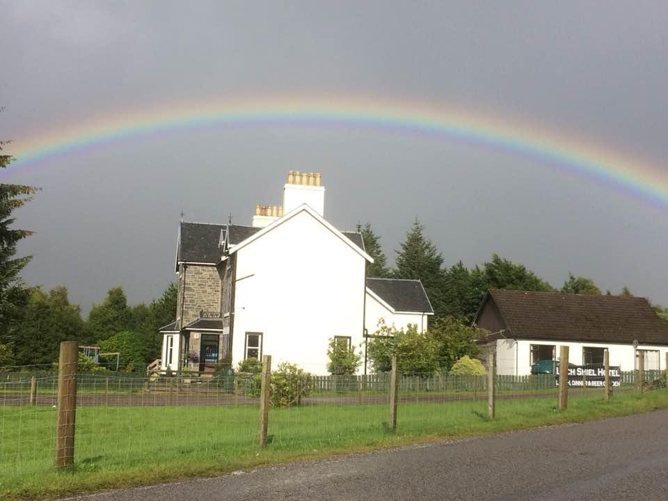 Loch Shiel Hotel Acharacle Eksteriør billede